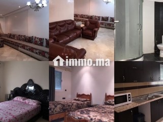 Location saisonnière en Centre. Surface de 95 m². Salon Marocain et antenne parabolique - Appartement à vendre - Fes