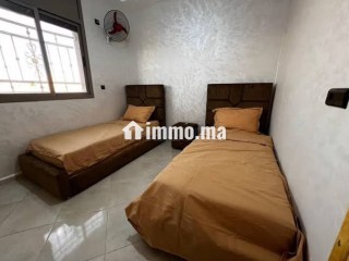 Location saisonnière à Arfoud. 8 chambres agréables. Vue sur mer et porte blindée - Appartement à vendre - Arfoud