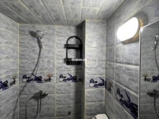 Location saisonnière à Arfoud. 8 chambres agréables. Vue sur mer et porte blindée - Appartement à vendre - Arfoud