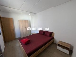 Appartement en location en Centre. Surface de 90 m². Service de concierge et climatisation - Appartement à louer