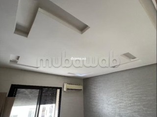 Appartement en location en Centre. Surface de 90 m². Service de concierge et climatisation - Appartement à louer