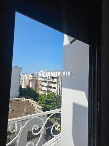 Appartement à louer 150 m² à Rabat - Location Immobilier - Rabat - photo 4
