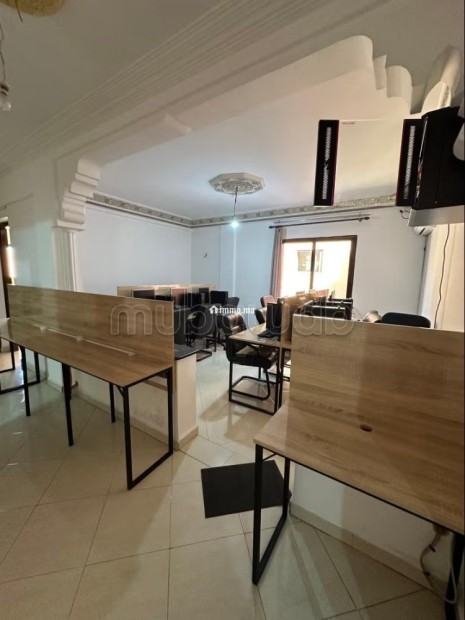 Beaux bureaux à louer à Majorelle vide. Superficie 96 m². Parking et ascenseur - Location Immobilier - Marrakech - photo 6