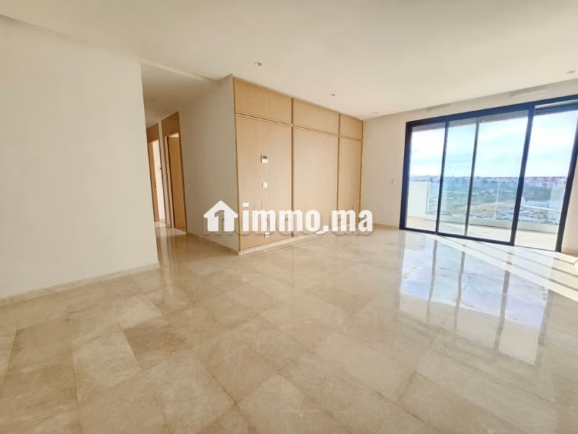 Joli appartement neuf en étage élevé - Location Immobilier - Casablanca - photo 1
