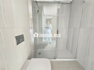 Joli appartement neuf en étage élevé - Appartement à louer - Casablanca