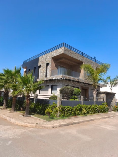 Dar Bouazza Villa d’angle, 3 façades, piscine - Vente Immobilier - Dar Bouazza - photo 3