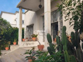 Villa à rénover ou à démolir terrain 714m² POLO - Villa à vendre - Casablanca