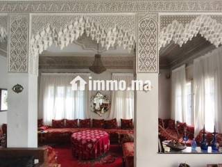 Villa à rénover ou à démolir terrain 714m² POLO - Villa à vendre - Casablanca