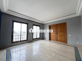 Appt de 191m2 vide à louer Quartier Racine - Appartement à louer - Casablanca