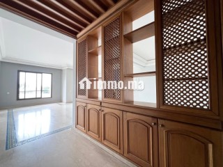 Appt de 191m2 vide à louer Quartier Racine - Appartement à louer - Casablanca