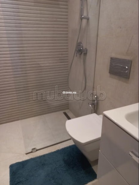Très bel appartement en location à Ain Diab. 3 belles chambres. Meublé - Location Immobilier - Casablanca - photo 5