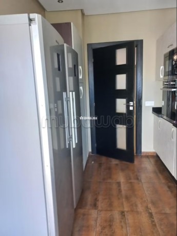 tres-bel-appartement-en-location-a-ain-diab-3-belles-chambres-meuble-big-16