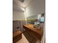 Joli duplex 2 chambres meublé moderne - miniature 2