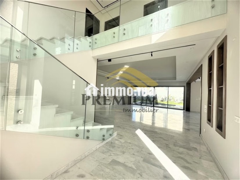 Magnifique villa avec piscine - Location Immobilier - Autre - photo 4