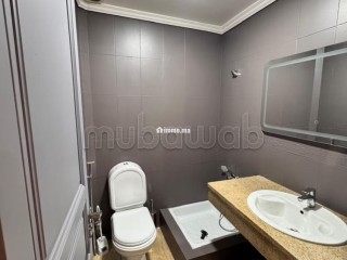 Appartement en location à Maârif. 3 pièces confortables. Terrasse et ascenseur - Appartement à louer - Casablanca
