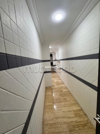 appartement-en-location-a-maarif-3-pieces-confortables-terrasse-et-ascenseur-big-13