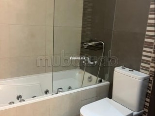 Appartement à louer à 5 minutes à pieds du marché du CIL Hay Salam. 2 chambres agréables. Cheminée et concierge - Appartement à louer - Casablanca