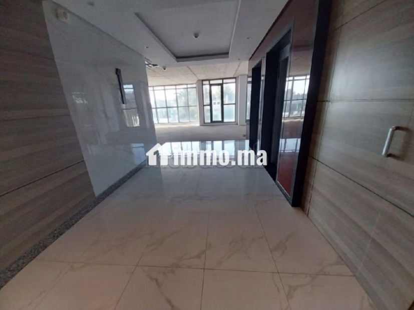 Bureau 808 M² Neuf En Location Route D'El Jadida - Location Immobilier - Casablanca - photo 1