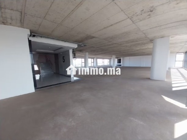 bureau-1690-m2-neuf-en-location-route-del-jadida-big-6