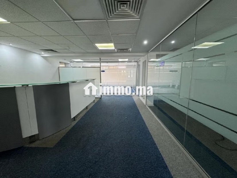 Bureau Prime 300 M² En Location Sur Abdelmoumen - Location Immobilier - Casablanca - photo 1