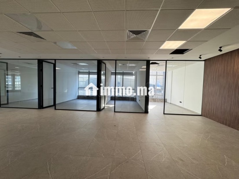 Bureau Prime 248 M² Neuf Aménagé A Sidi Maârouf - Location Immobilier - Casablanca - photo 7