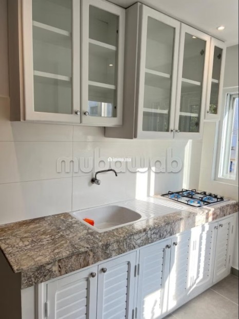 Location d'un appartement en Hassan Centre Ville. Superficie 70 m². Spacieux salon européen - Location Immobilier - Rabat - photo 3