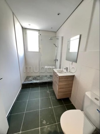 location-dun-appartement-en-hassan-centre-ville-superficie-70-m2-spacieux-salon-europeen-big-7