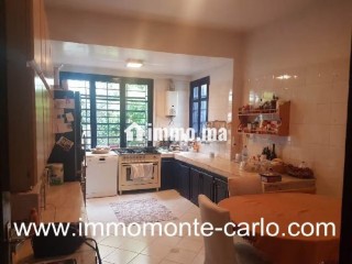 Jolie villa avec jardin en location Hassan Rabat - Villa à louer - Rabat