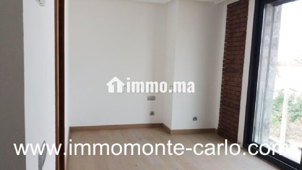 A louer villa de standing avec piscine à Hassan - Location Immobilier - Rabat - photo 5