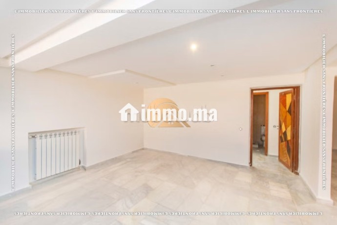 villa-semi-meublee-avec-piscine-privee-a-louer-targa-big-13