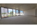 Plateau bureau neuf immeuble moderne - miniature 2