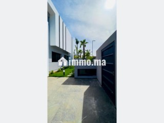 Villa neuve standing en location a souissi - Villa à louer - Rabat