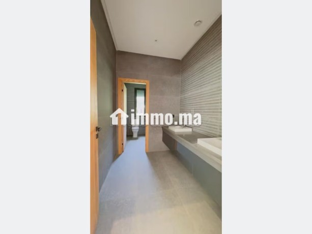 villa-neuve-standing-en-location-a-souissi-big-11