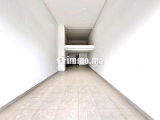 Local commercial de 95 m² à la vente à Abdelmoumen - Local commercial à vendre - Casablanca