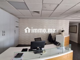 Bureau 198 m² neuf 8ème étage terrasse - Bureau à vendre - Casablanca