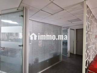 Bureau 205 m² cloisonné avec terrasse - Bureau à vendre - Casablanca