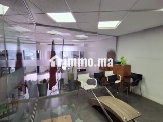Bureau 205 m² cloisonné avec terrasse - Bureau à vendre - Casablanca