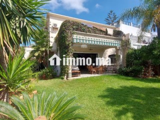 Villa 550 m² angle plein sud Mandarouna 4 chambres - Villa à vendre - Casablanca
