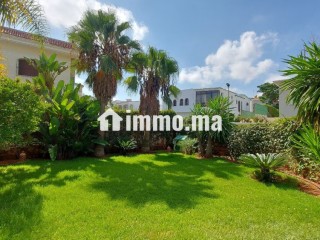 Villa 550 m² angle plein sud Mandarouna 4 chambres - Villa à vendre - Casablanca
