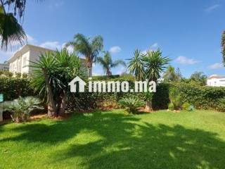 Villa 550 m² angle plein sud Mandarouna 4 chambres - Villa à vendre - Casablanca