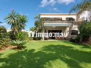 Villa 550 m² angle plein sud Mandarouna 4 chambres - Villa à vendre - Casablanca