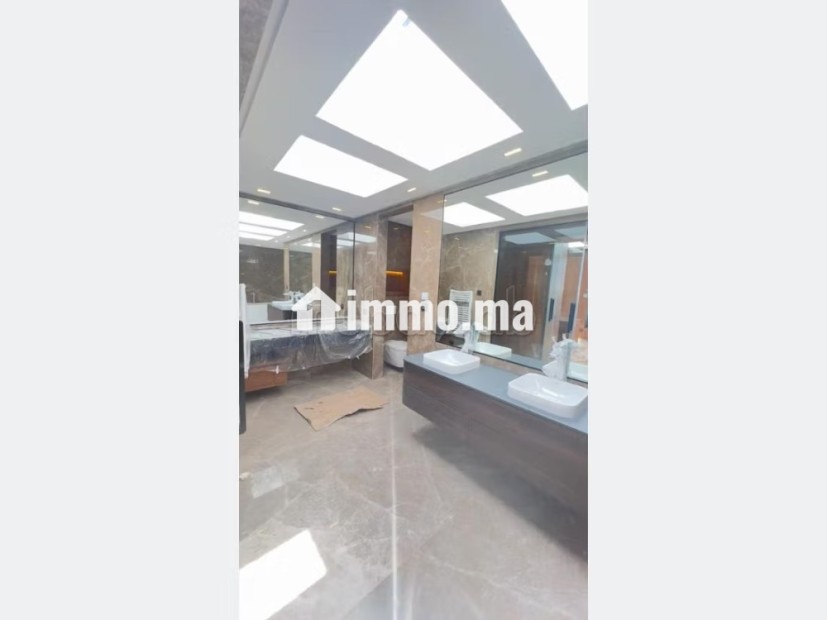 Villa neuve standing a louer a souissi - Location Immobilier - Rabat - photo 3