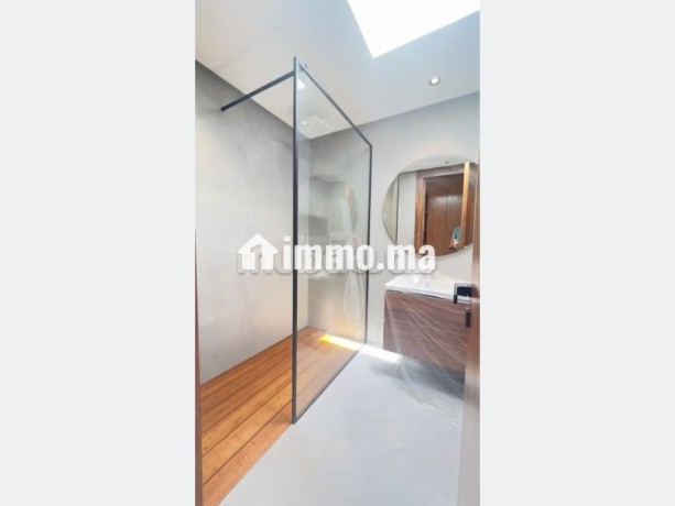 villa-neuve-standing-a-louer-a-souissi-big-15