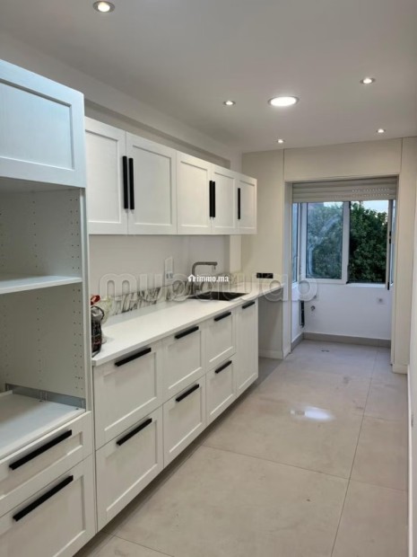 Location appartement vide neuf sur belevedere - Location Immobilier - Casablanca - photo 1