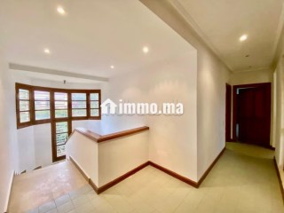 Villa professionnelle 500m sidi maarouf zenith - Villa à louer - Casablanca