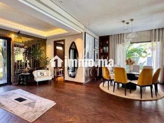 Villa de haut standing à vendre à Ville Verte. 7 pièces confortables. Fenêtres avec double vitrage et porte blindée - Villa à vendre - Bouskoura