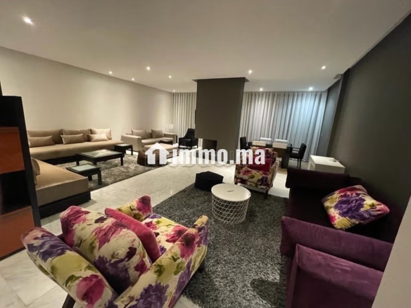 Maison de luxe à vendre à Ville Verte. 4 chambres agréables. Double vitrage et chauffage central - Vente Immobilier - Bouskoura - photo 1