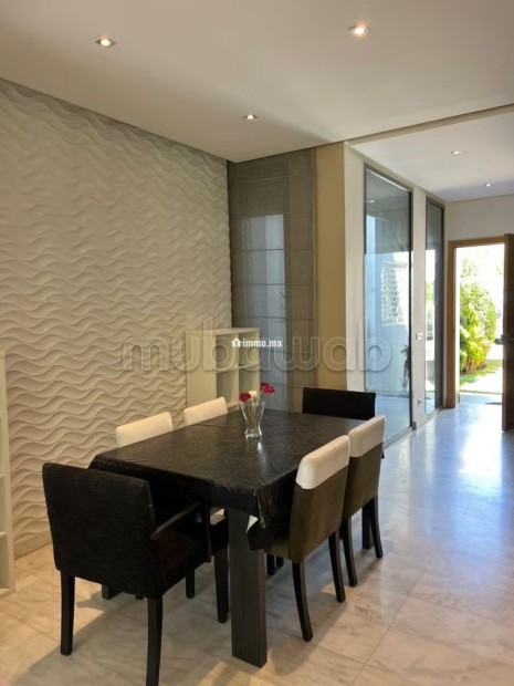 Maison de luxe à vendre à Ville Verte. 4 chambres agréables. Double vitrage et chauffage central - Vente Immobilier - Bouskoura - photo 8