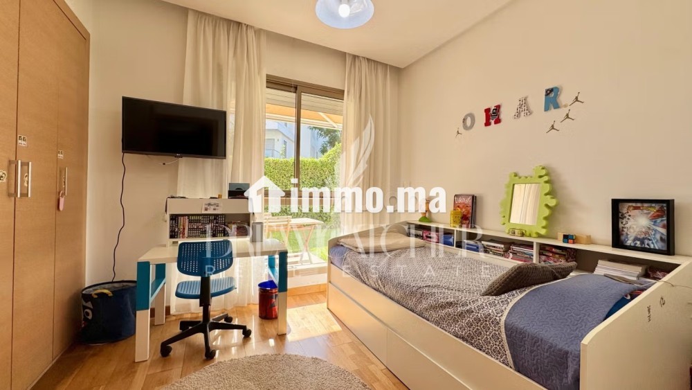 Vend appartement à Ville Verte. Surface de 240 m². Antenne parabolique et Porte blindée - Vente Immobilier - Bouskoura - photo 6