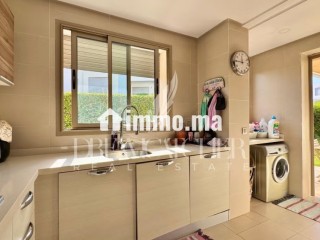 Vend appartement à Ville Verte. Surface de 240 m². Antenne parabolique et Porte blindée - Appartement à vendre - Bouskoura